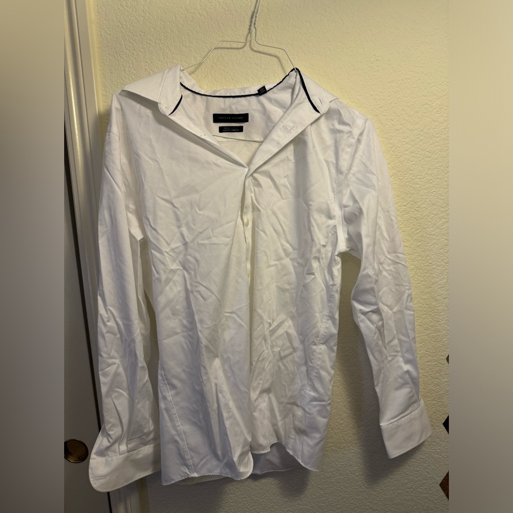 Tommy Hilfigure Button Up White Long Sleeve